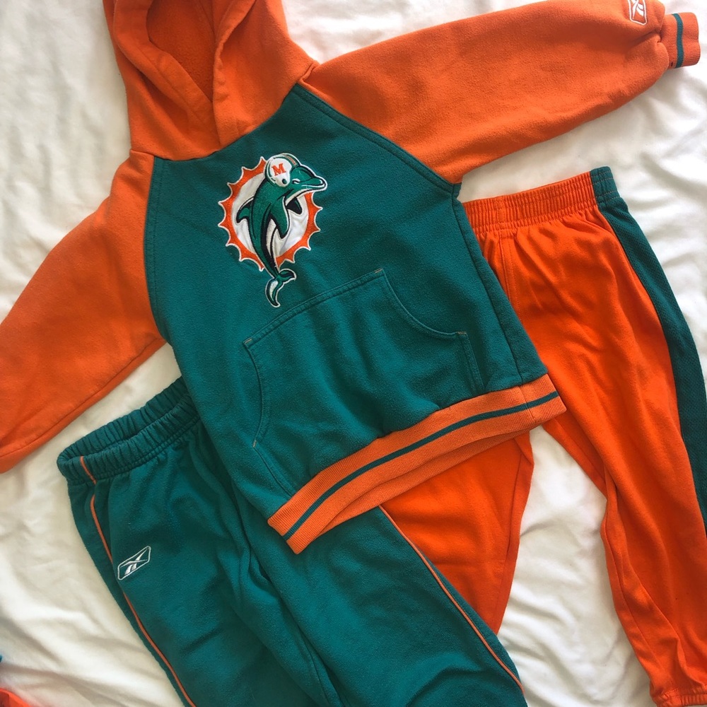 Dolphins sweat suit